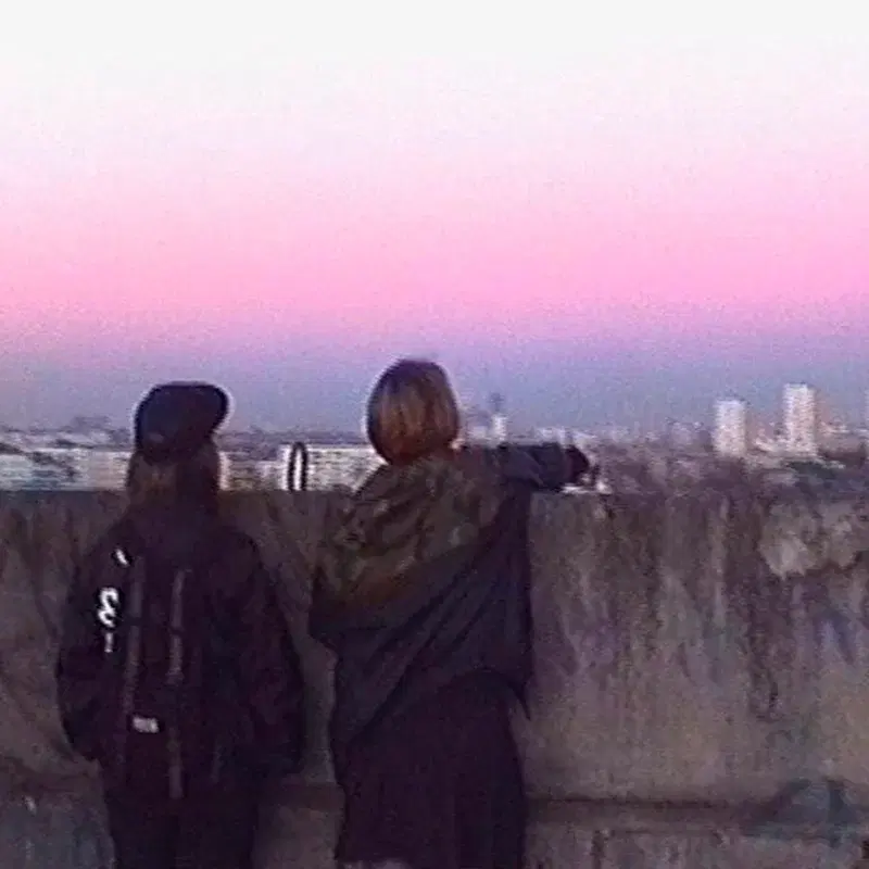 БЕЗДЕЛЬНИК