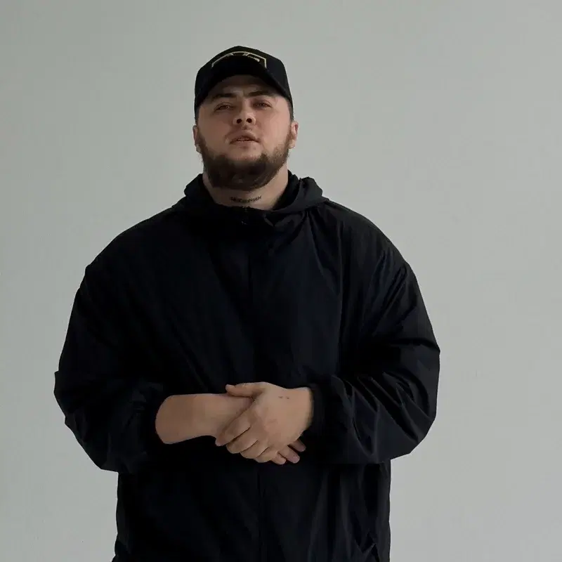 Чёрный Lexus