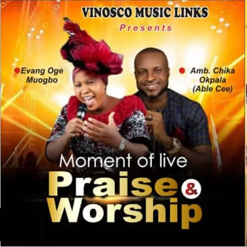 Moments of Live Praise & Worship