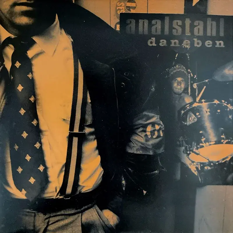 Daneben