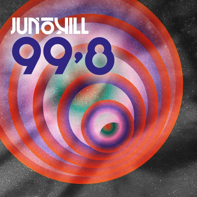 99,8