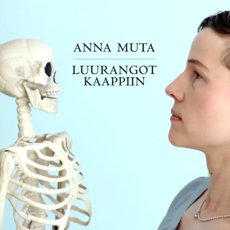 Luurangot kaappiin