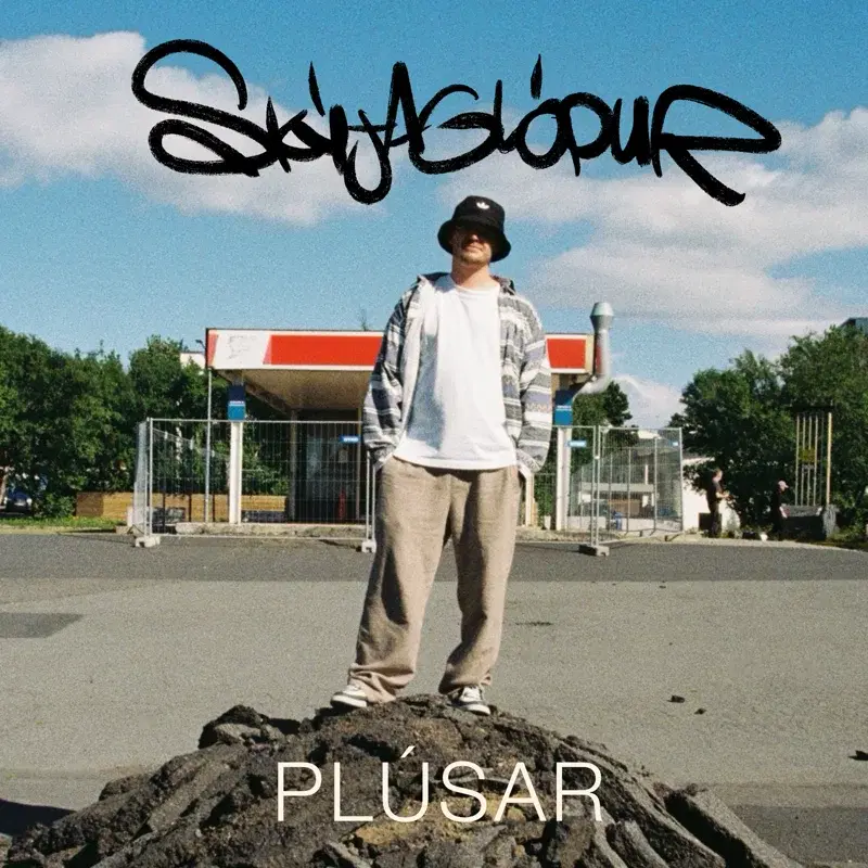Plúsar