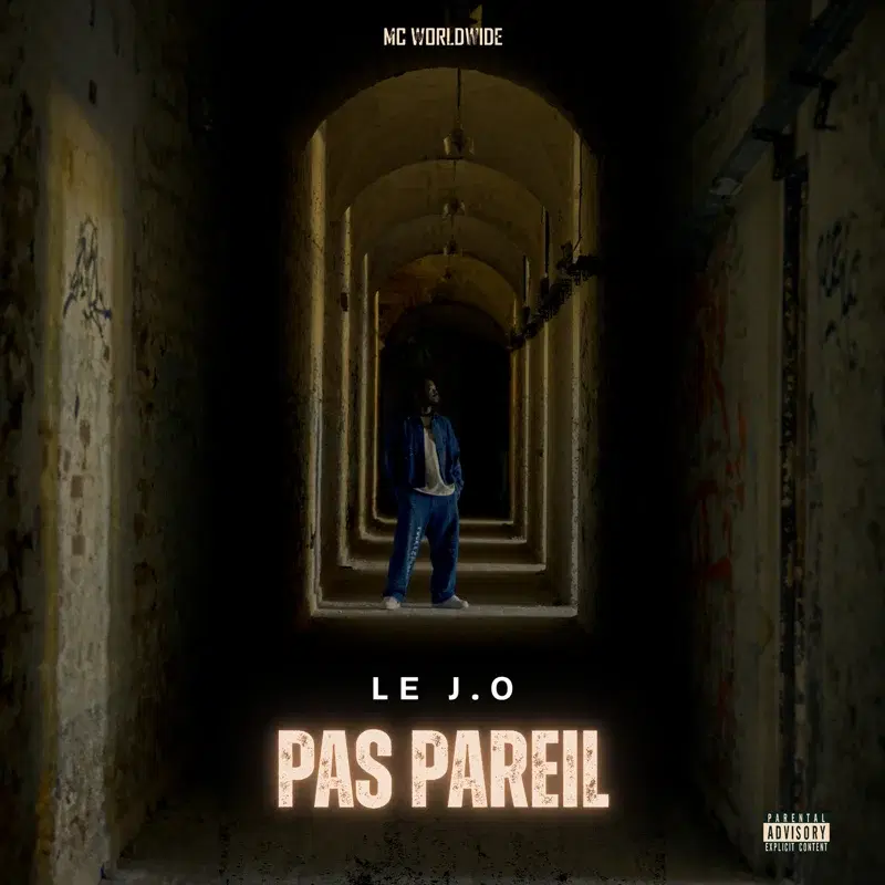 PAS PAREIL