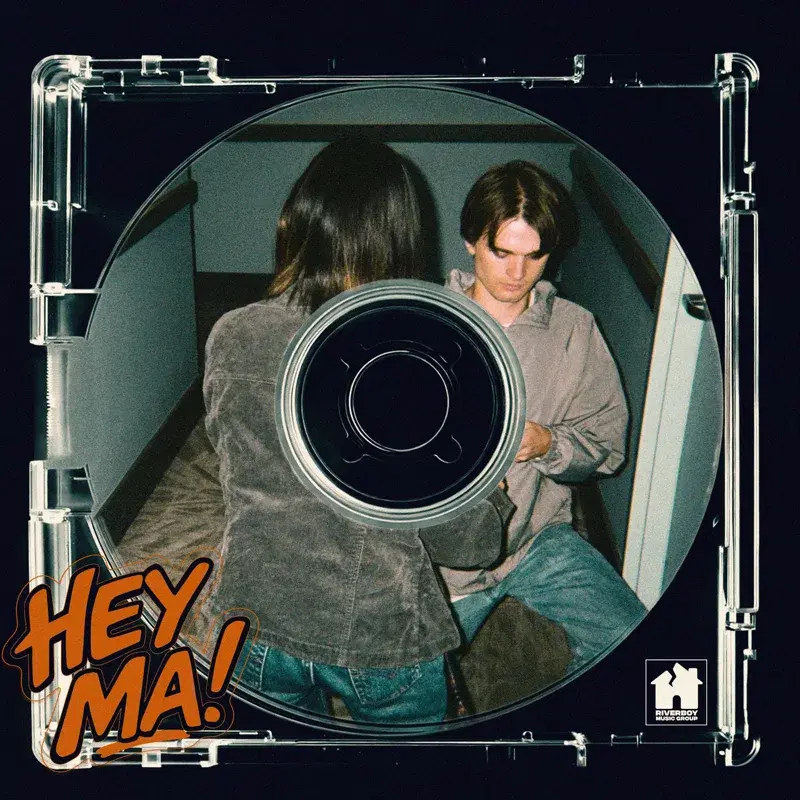 HEY MA!