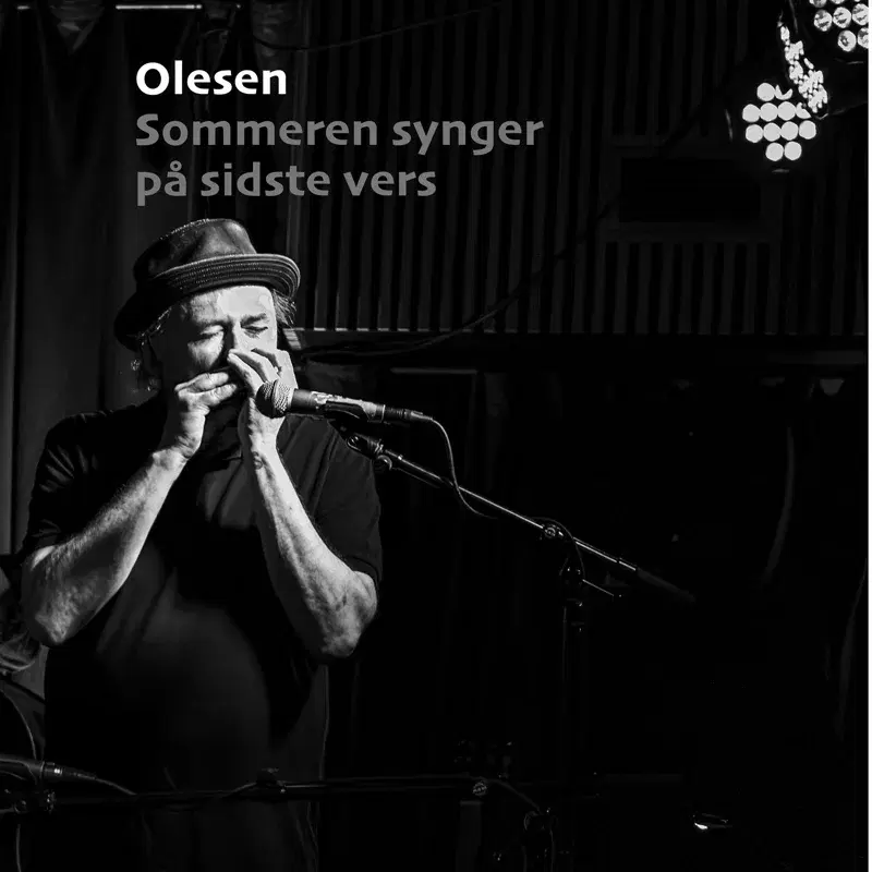 Sommeren synger på sidste vers
