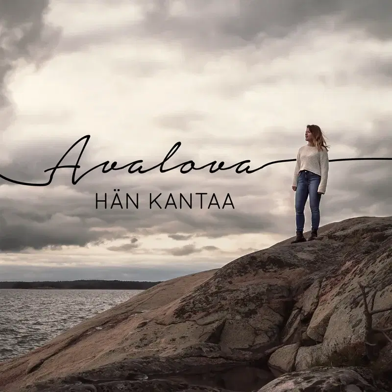 Hän kantaa
