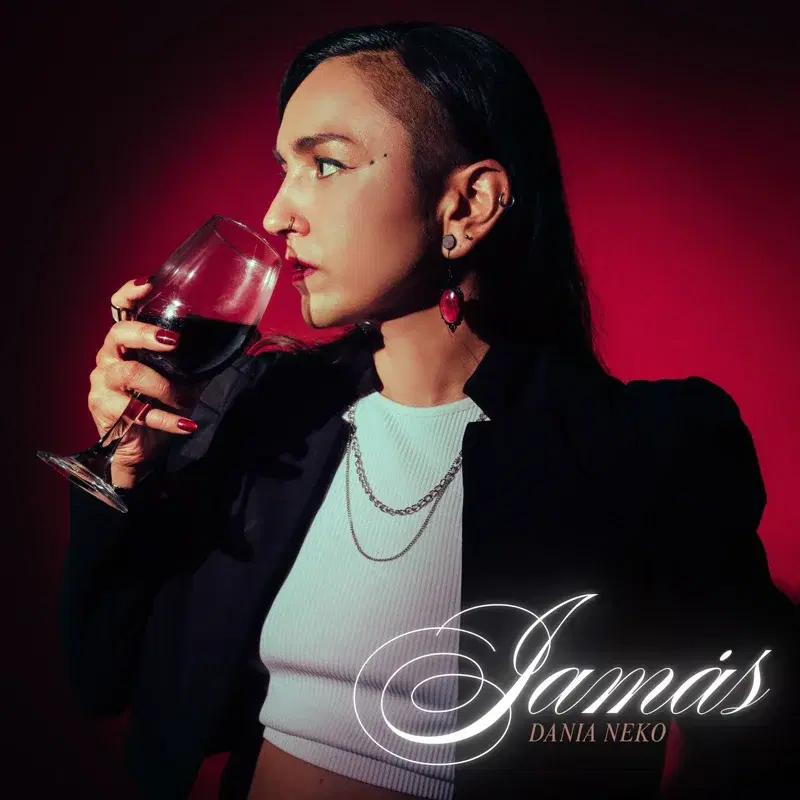 Jamás