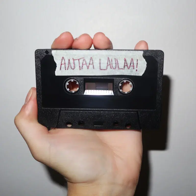Antaa laulaa!