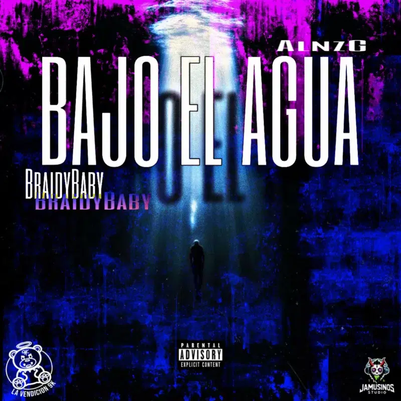 BAJO EL AGUA