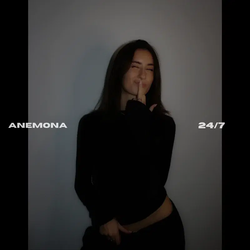 24/7