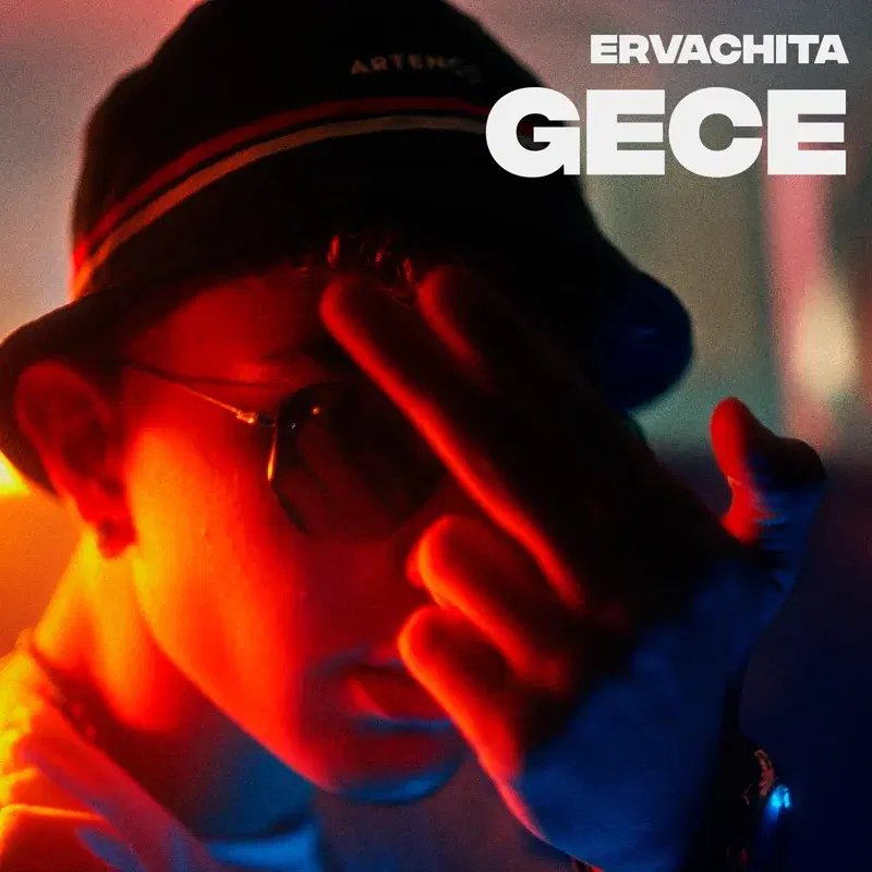Gece
