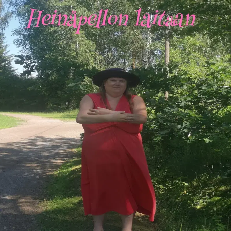 Heinäpellon laitaan