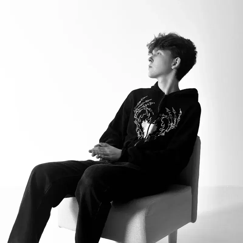 WAITING